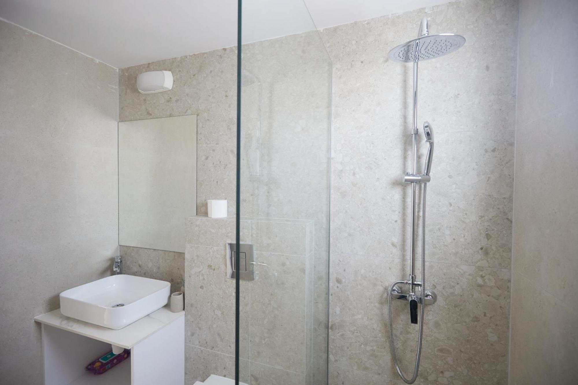 Eva Residences- Kapparis パラリムニ エクステリア 写真