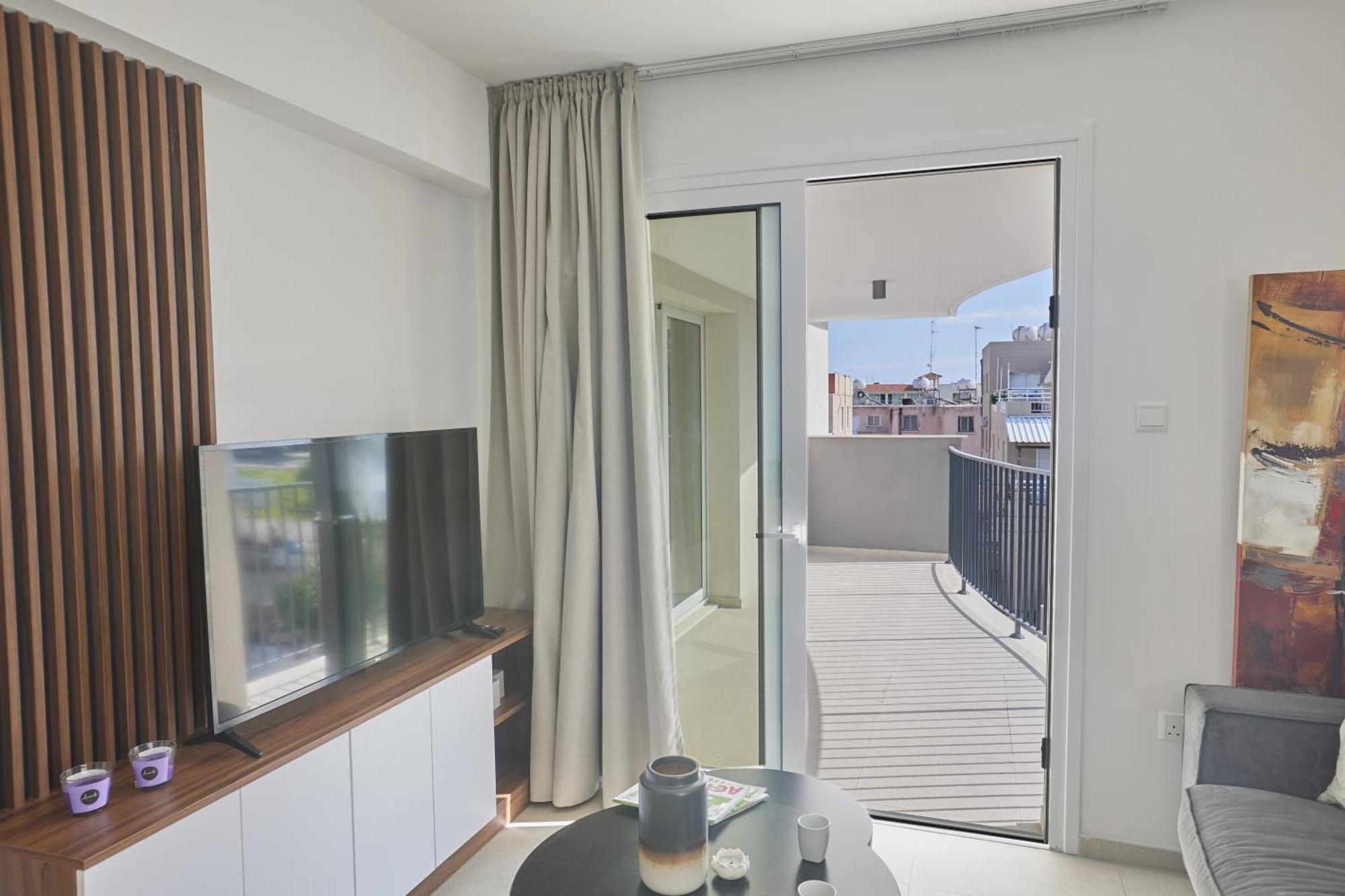 Eva Residences- Kapparis パラリムニ エクステリア 写真